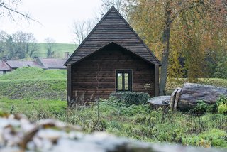 Built on a Budget, This Belgian Cabin Is Straight Out of a Fairytale - Photo 13 of 18 -