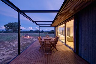 An Off-the-Grid Prefab in Australia Uses Salvaged Iron as Camo - Photo 3 of 4 -