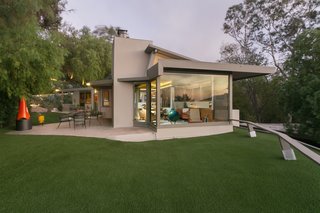 A Midcentury Schindler Gem With a Writer's Studio Asks $2.3M - Photo 11 of 16 -