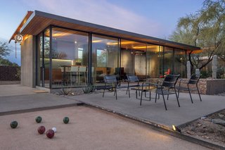 An Old Horse Barn Is Repurposed as a Chic Desert Guesthouse - Photo 5 of 11 -