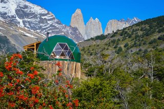 Soak Up the Magic of Patagonia at This Eco-Friendly Geodesic Dome Retreat - Photo 5 of 12 -