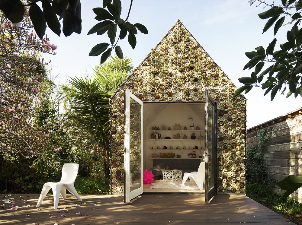 The cabin measures roughly 120 square feet with a rectangular plan.