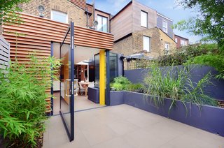 Maximo tiles with underfloor heating are used throughout both the interiors and exteriors.