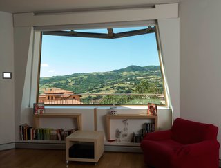The home is insulated with hemp and wood fiber panels.