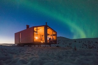 Set north of the Arctic Circle, Dubldom in Kandalaksha is perfectly positioned for views of the Northern Lights.