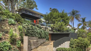 Set on a 17,000-square-foot lot, the home commands impressive views in Silver Lake.