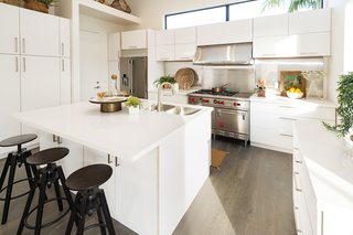 Top 5 Homes of the Week With Captivating Kitchens - Photo 1 of 5 -