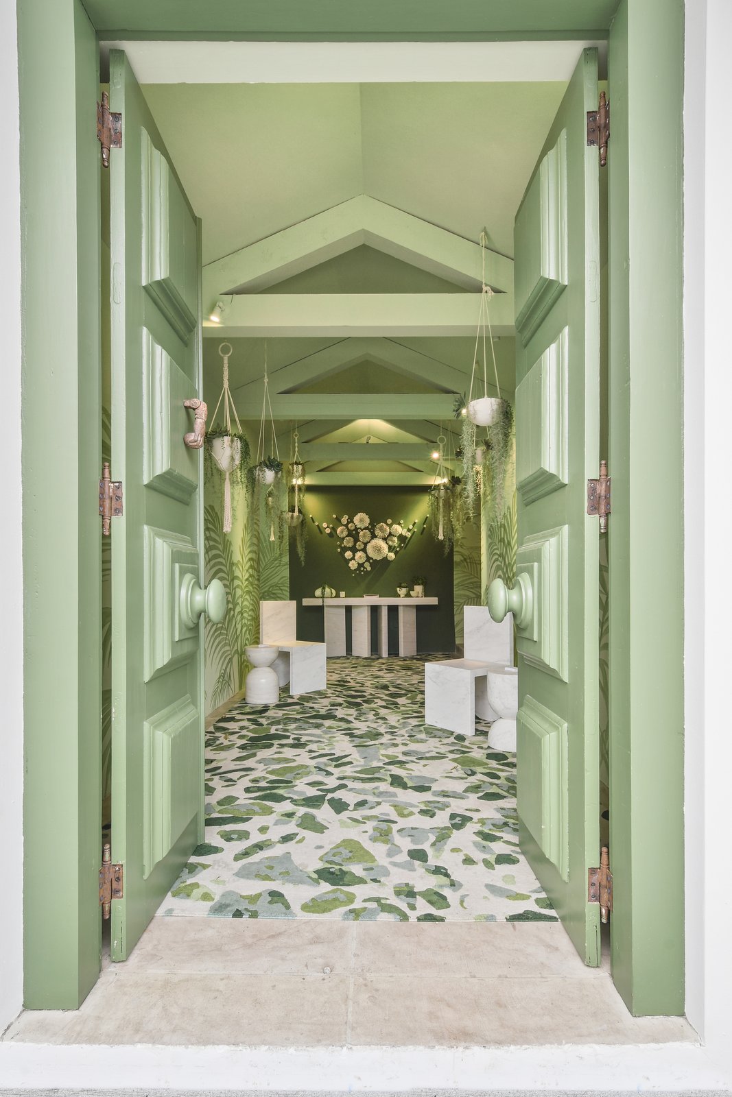 Photo 2 of 6 in Kips Bay Decorator Show House Palm Beach Is Up For