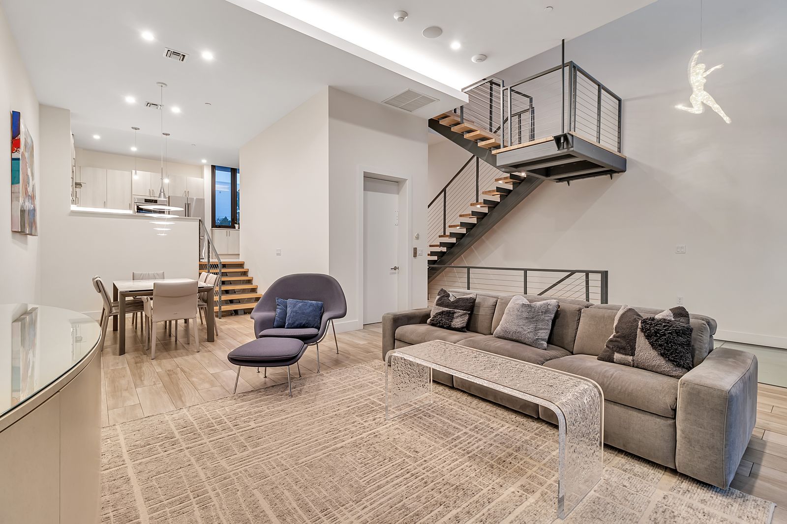 Photo 1 of 14 in Serene Contemporary Coastal Living in Sarasota’s ...