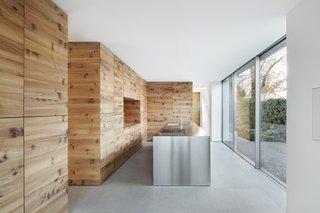 Top 5 Homes of the Week That Take Minimalism to the Max - Photo 2 of 5 -
