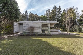 Top 5 Homes of the Week That Rock Their Concrete Features - Photo 2 of 5 -