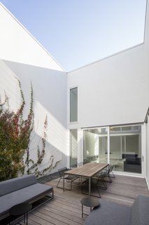 Top 5 Homes of the Week With Outstanding Outdoor Spaces - Photo 2 of 5 -