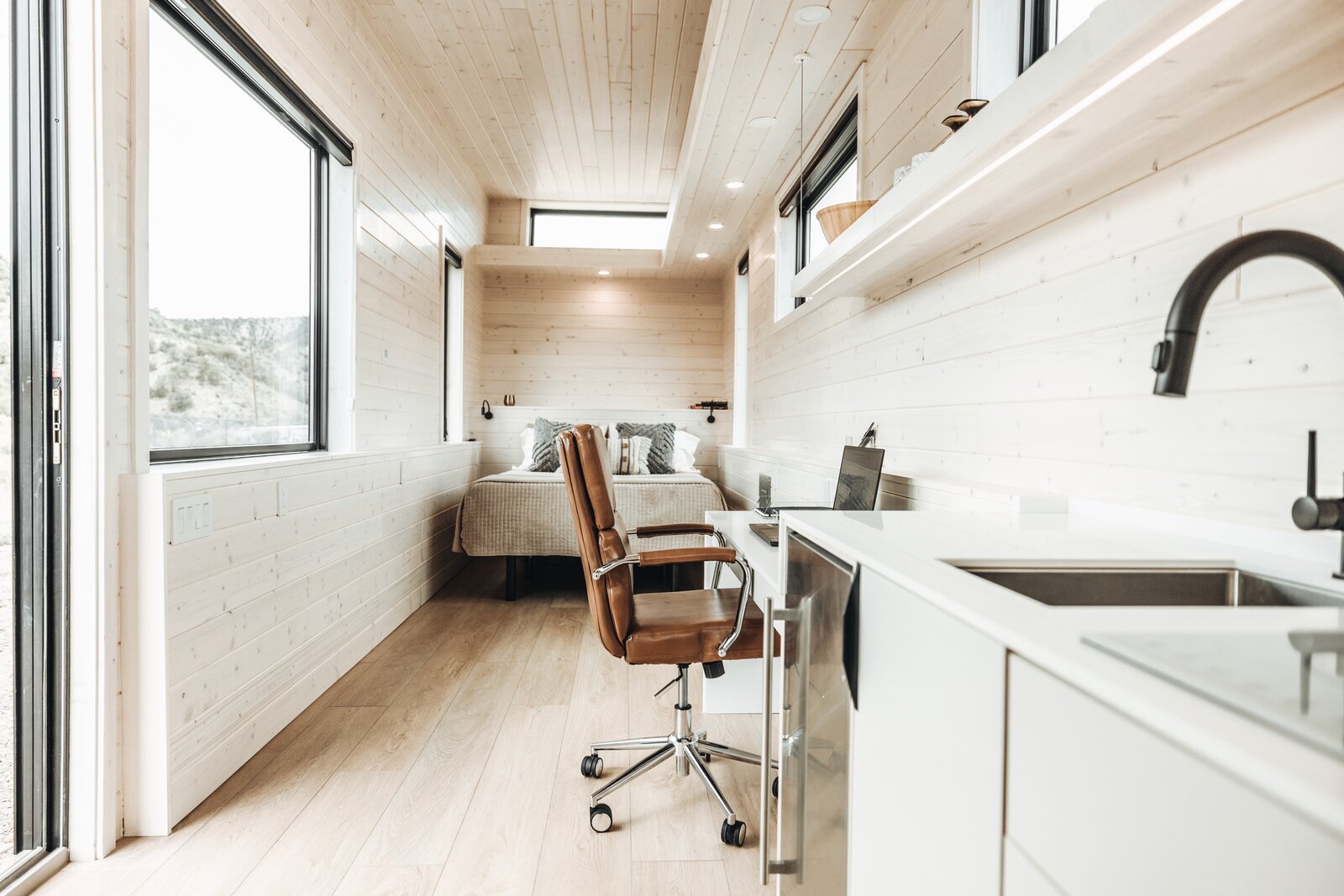 Photo 8 of 11 in Land Ark RV - Suite by Brian Buzarde - Dwell