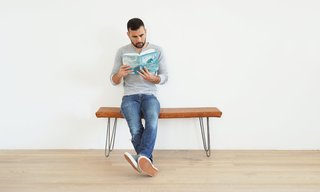 Dwell Made Presents:
DIY Leather Bench