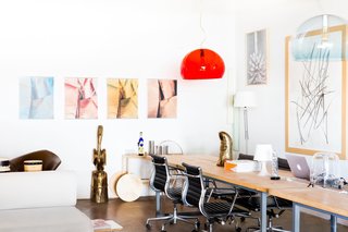 A Former Texaco Station Becomes an Iconic Artistic Compound - Photo 4 of 13 -
