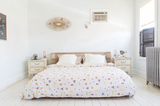 This Home's Style Is 'Psychedelic Grandma,' and It Works - Photo 8 of 10 -
