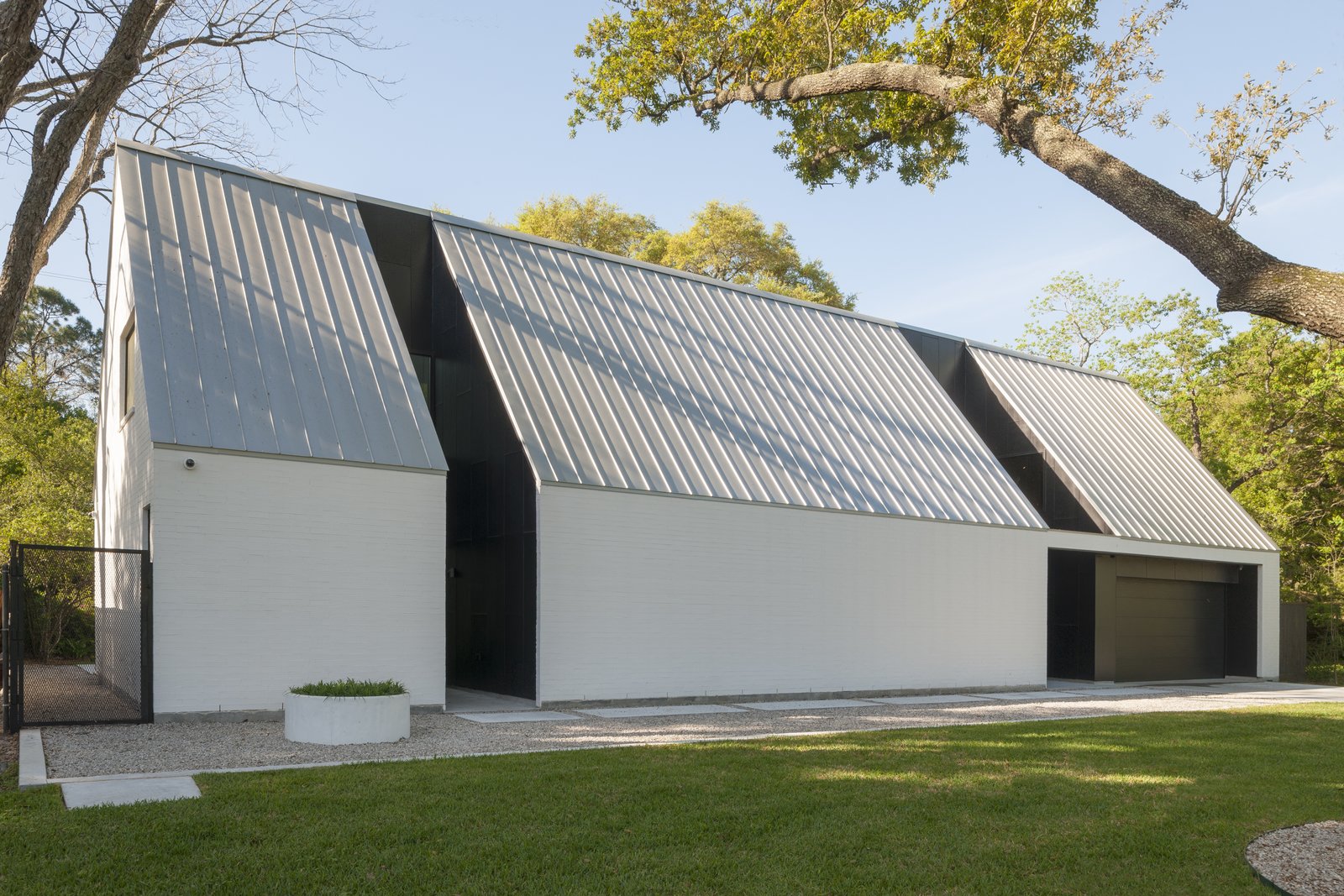 Form House R Photo 5 of 20 in R House by RFR - Dwell