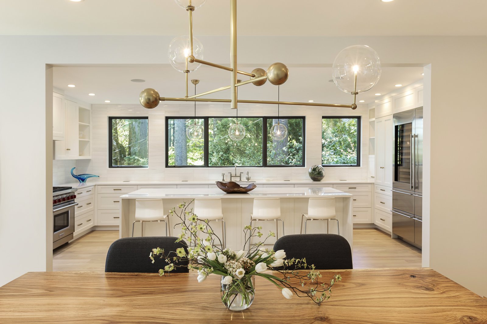 Photo 6 of 17 in Burton House by Sam Dowlatdad, Broker & Esq. Dwell