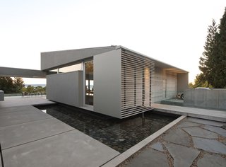 An Australian Family's New Digs in Canada Embraces Sunshine and Socializing - Photo 2 of 11 -