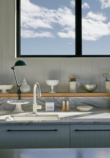 How to Choose the Right Type of Kitchen Sink For You - Photo 6 of 13 -