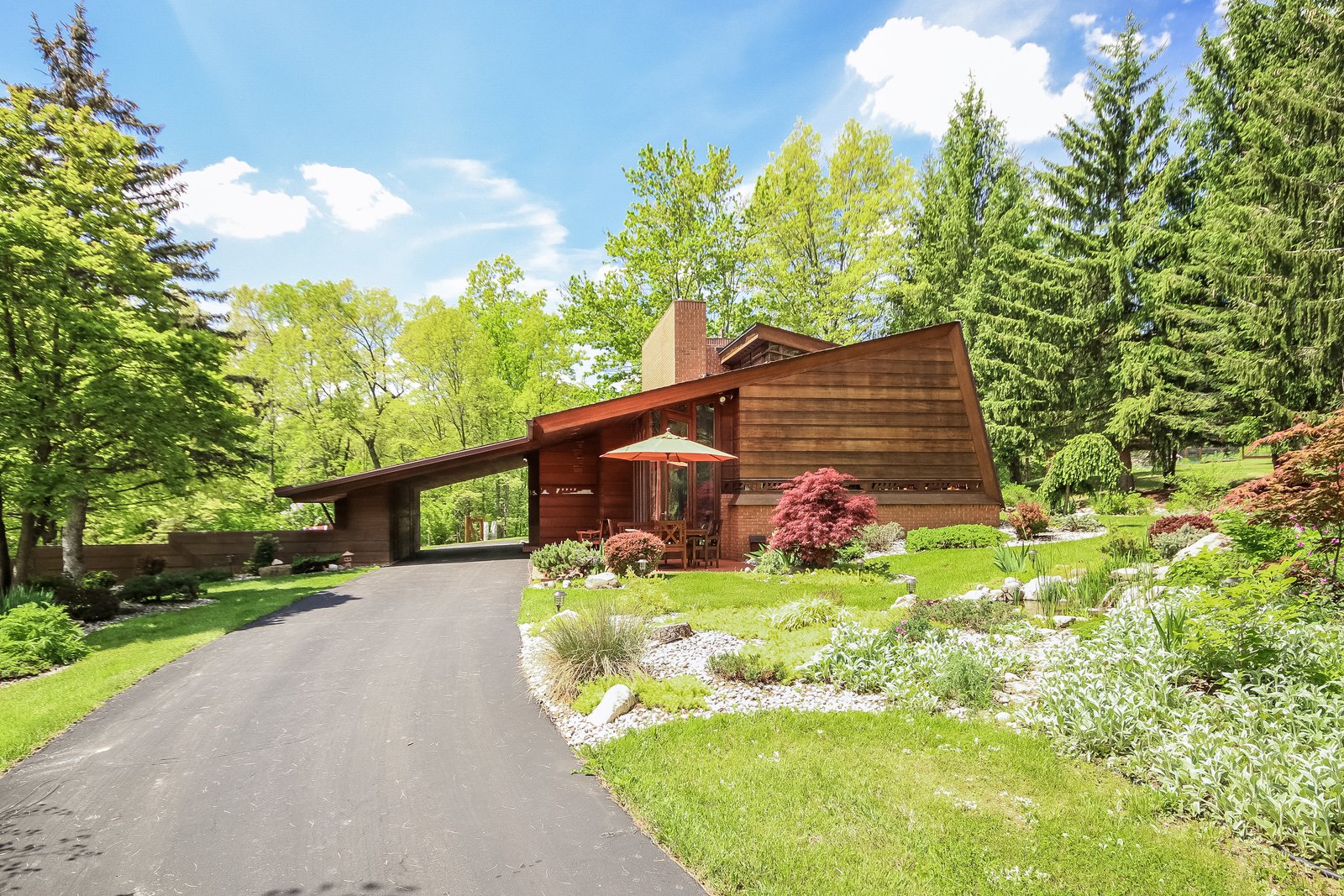 Frank Lloyd Wright's Small Masterpiece The Haddock House Dwell