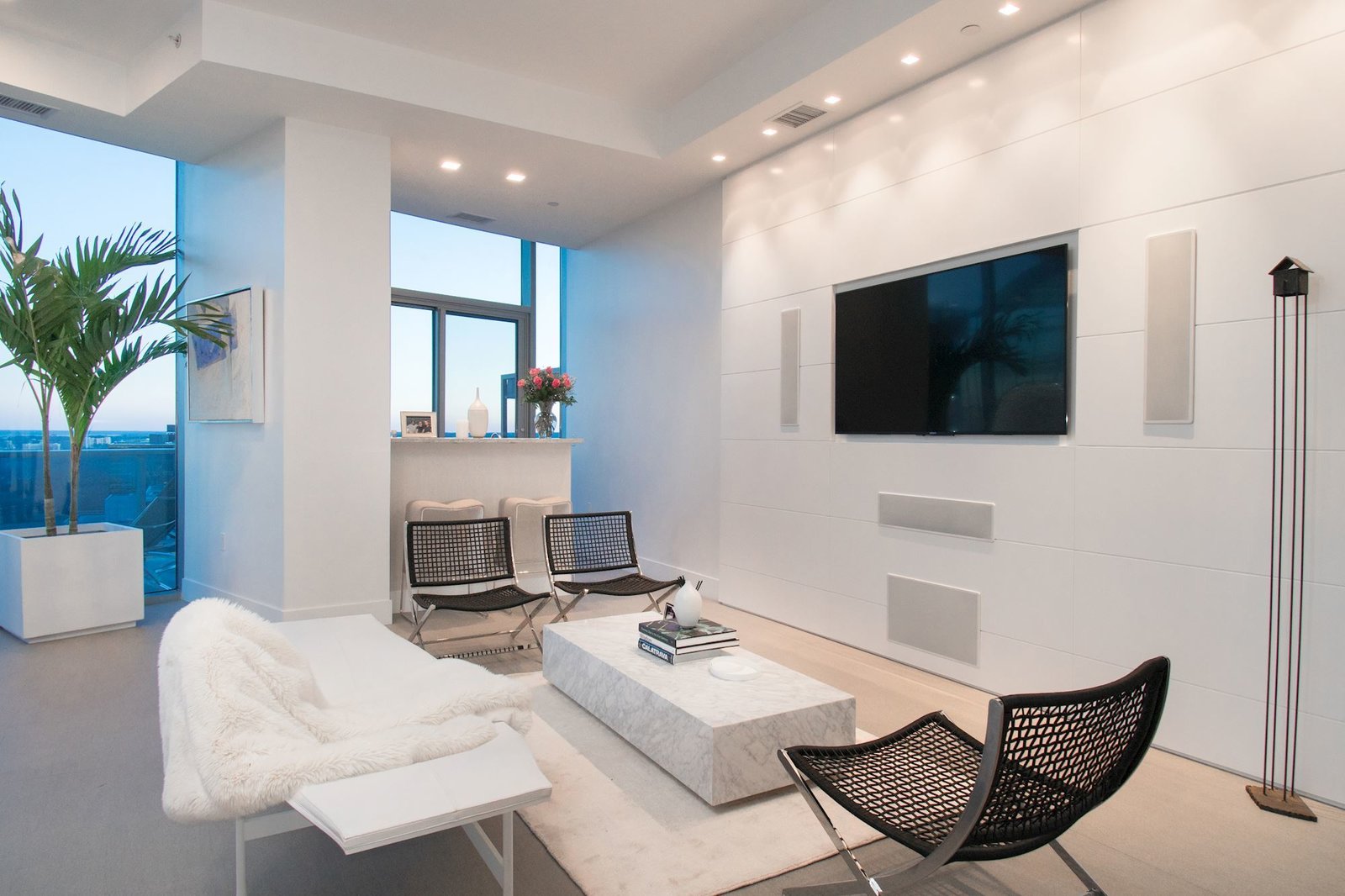 Photo 4 of 5 in An Inspiring Penthouse Residence in Arlington, Virginia