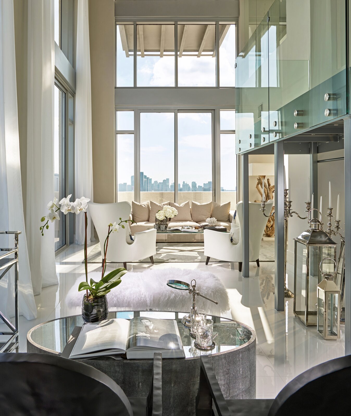Image showcasing Photo 6 of 6 in This Airy Avant-Garde Miami Penthouse Designs Around ...