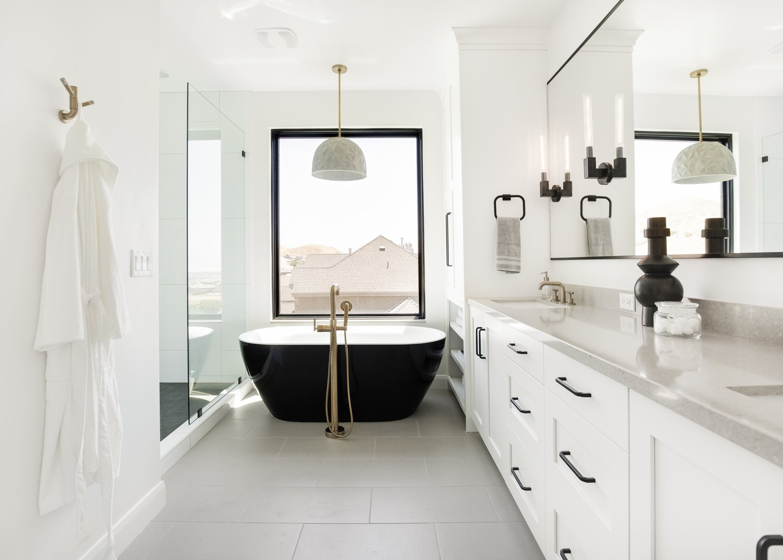 Photo 7 of 17 in Modern Farmhouse by Ezra Lee Design+Build - Dwell
