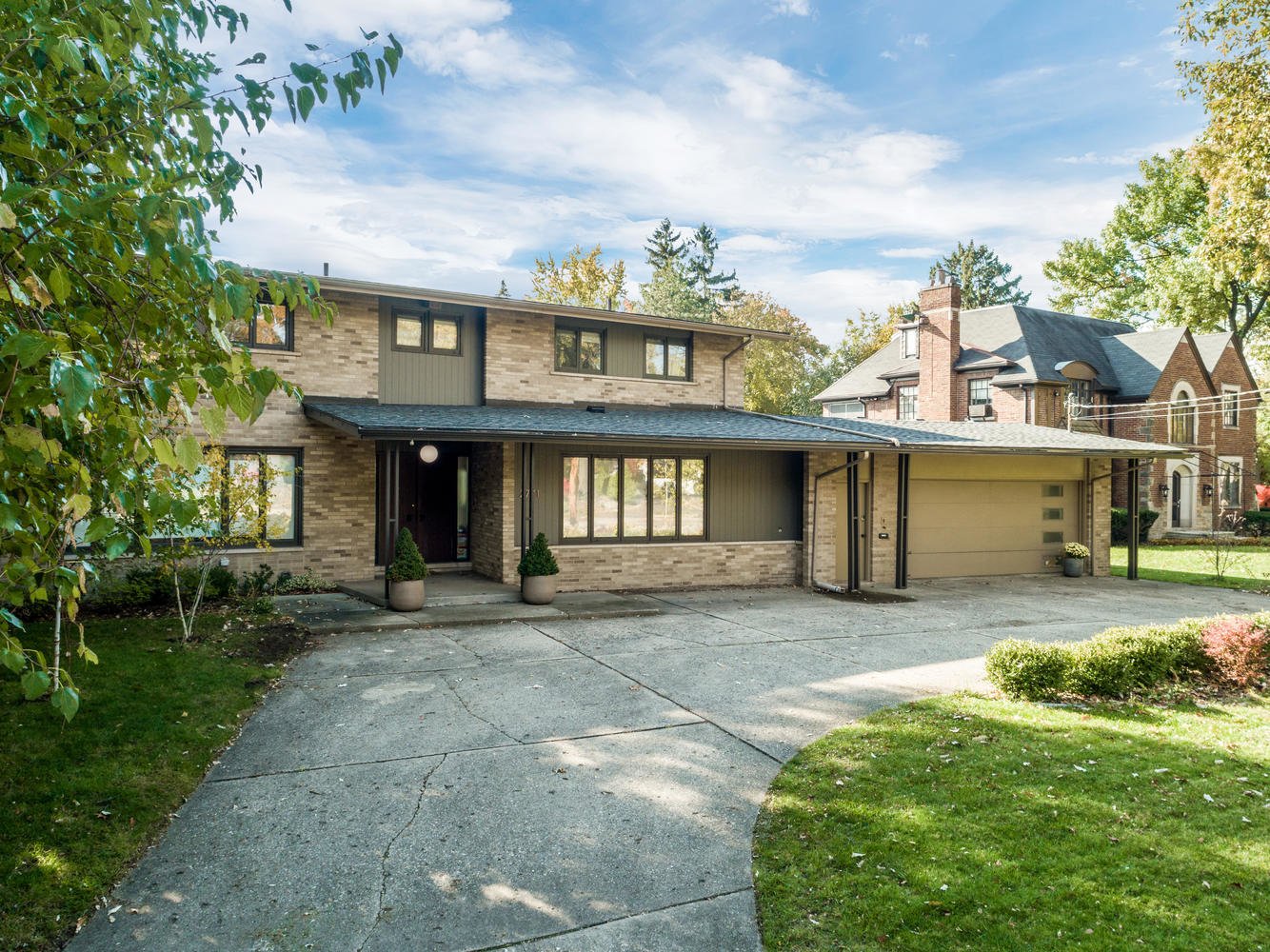 Rare Mid Century Home in Detroit! Modern Home on Dwell