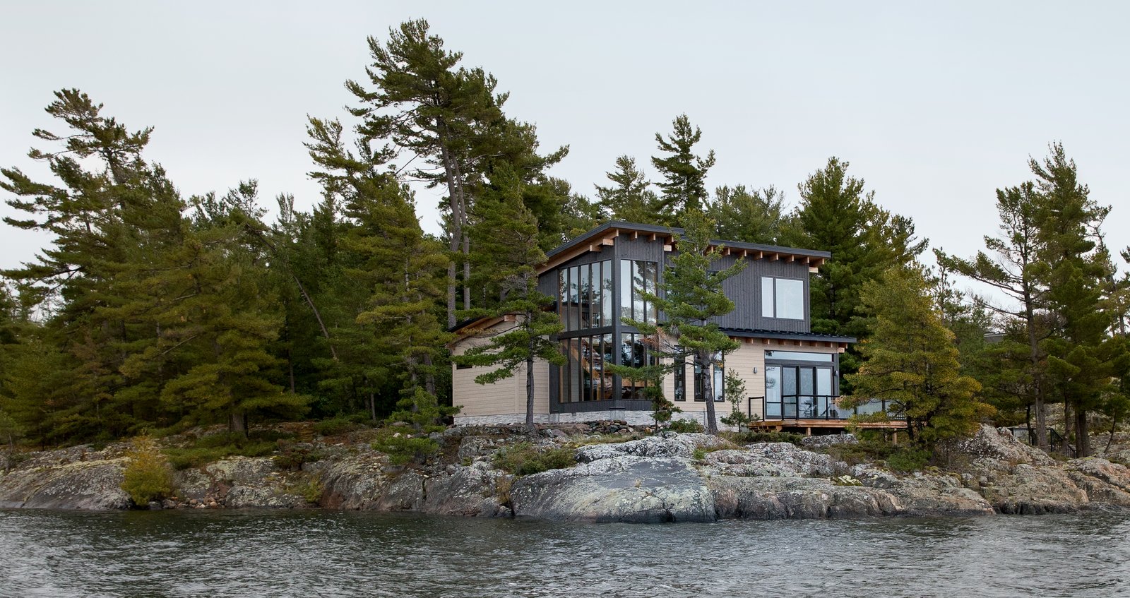 Iroquois Bay (8 Photos) Dwell
