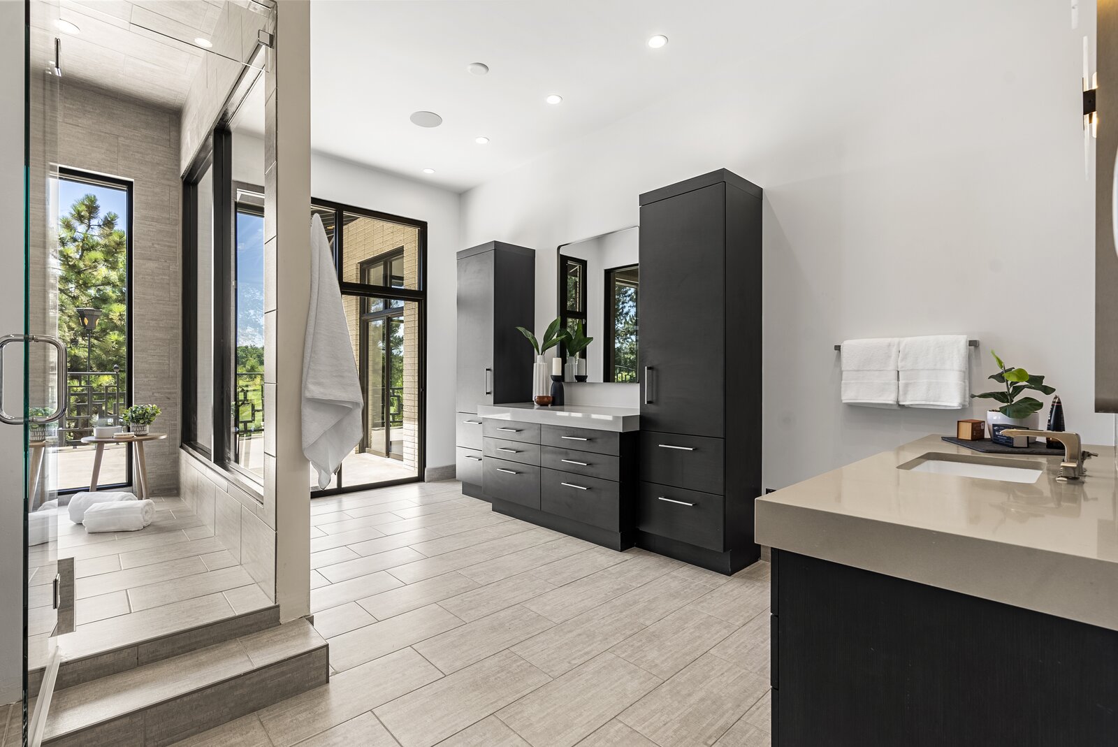 Photo 1 of 42 in Iconic "Utopia" Estate by Compass Colorado Dwell