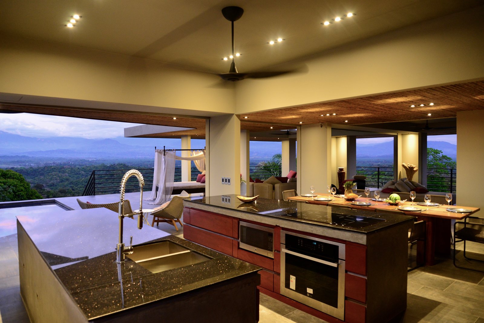 3B's Luxury Estate, Manuel Antonio by 2Costa Rica Real Estate Dwell