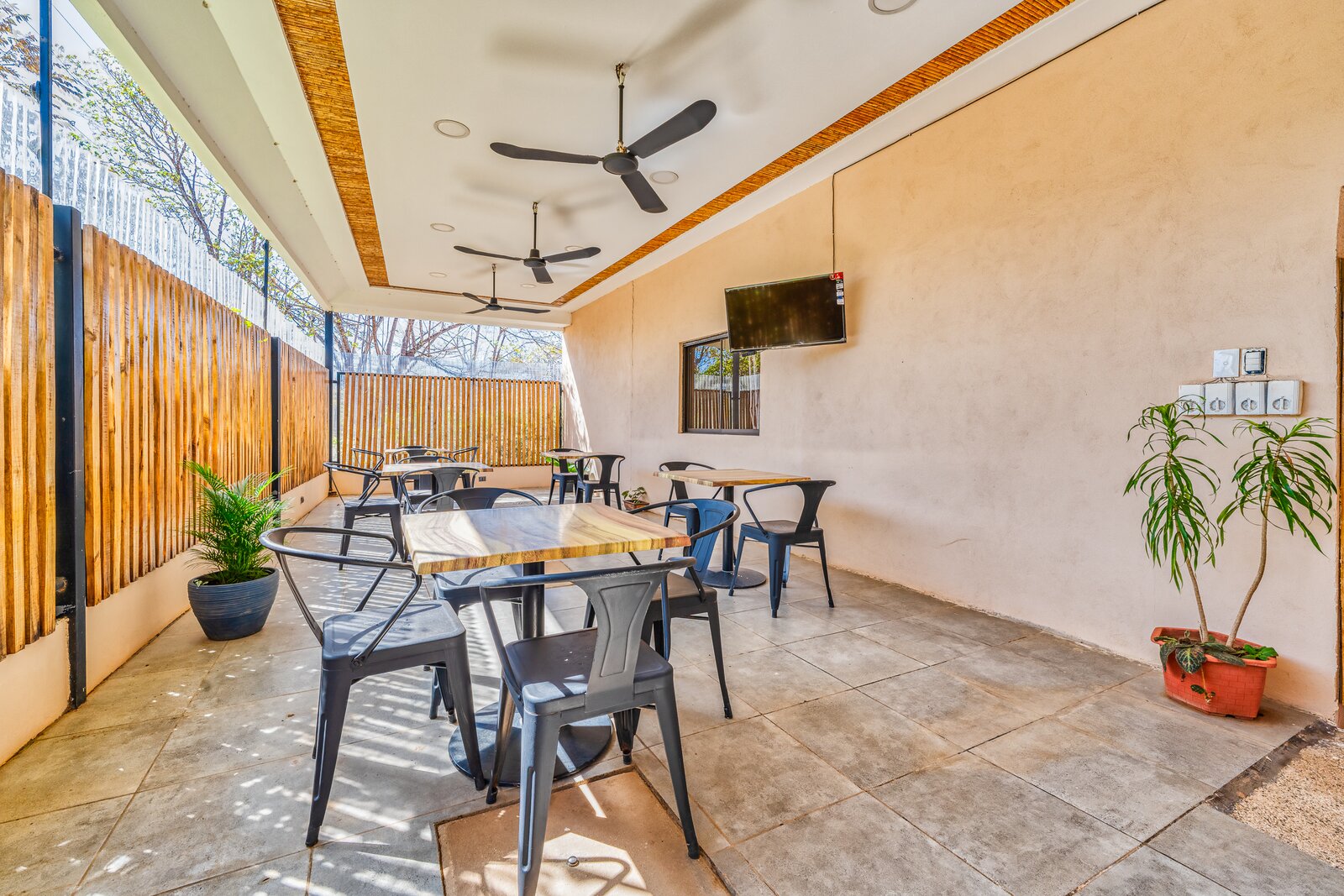 Photo 10 of 34 in Beach Hotel in Playa Avellanas by 2Costa Rica Real