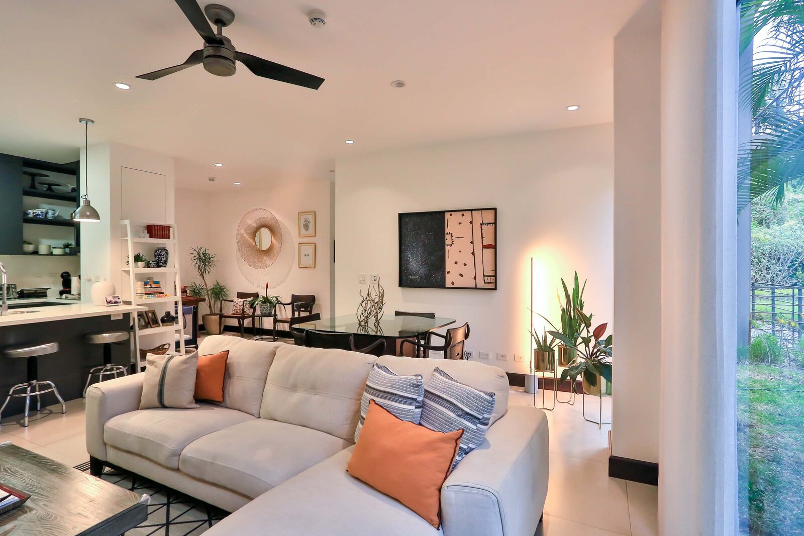 Photo 13 of 20 in Flats 21 Ground Level Apartment by 2Costa Rica Real