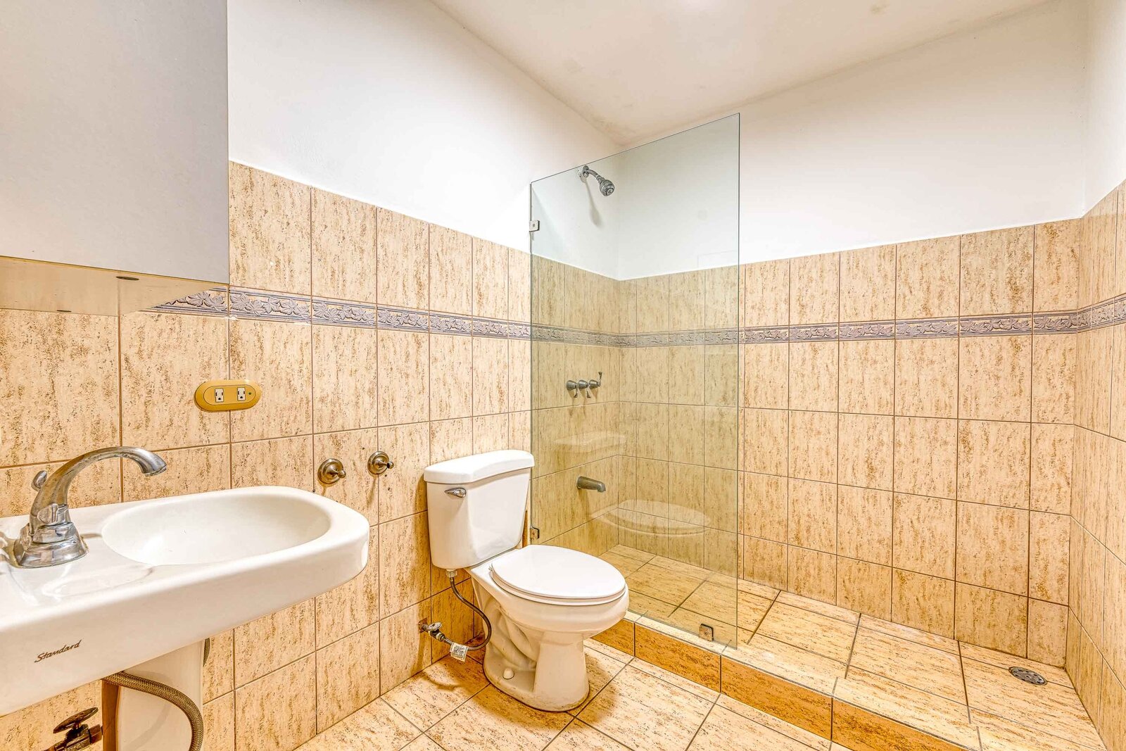 Photo 12 of 18 in Massey Rental Complex A Block From the Beach by