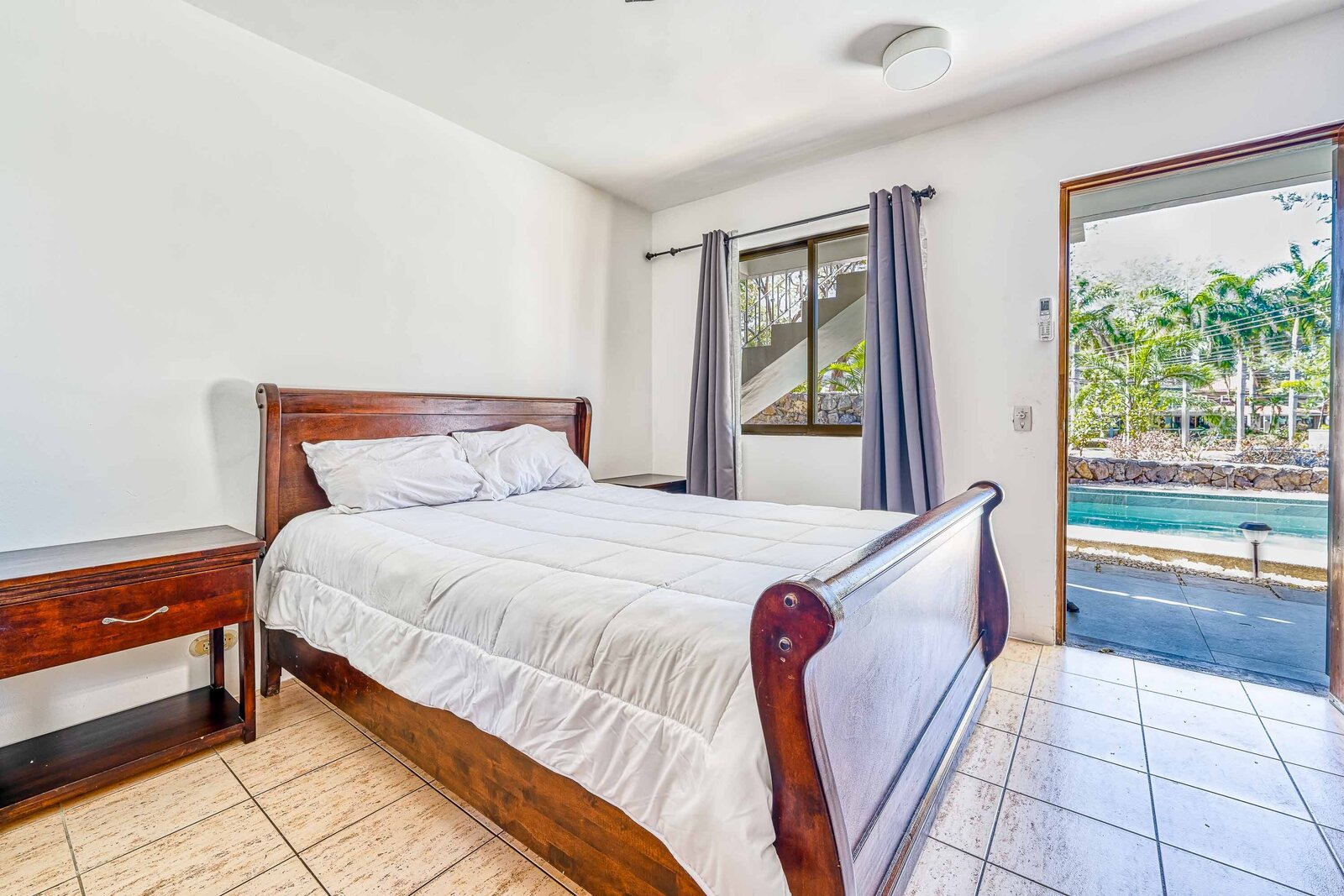 Photo 14 of 18 in Massey Rental Complex A Block From the Beach by