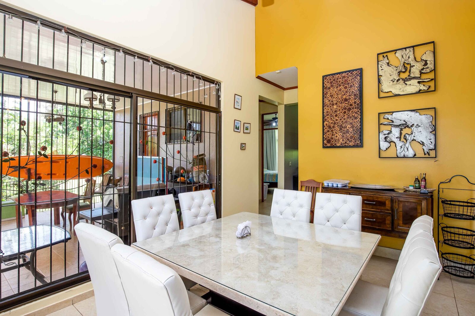 Photo 8 of 22 in Naranjito family house by 2Costa Rica Real Estate Dwell