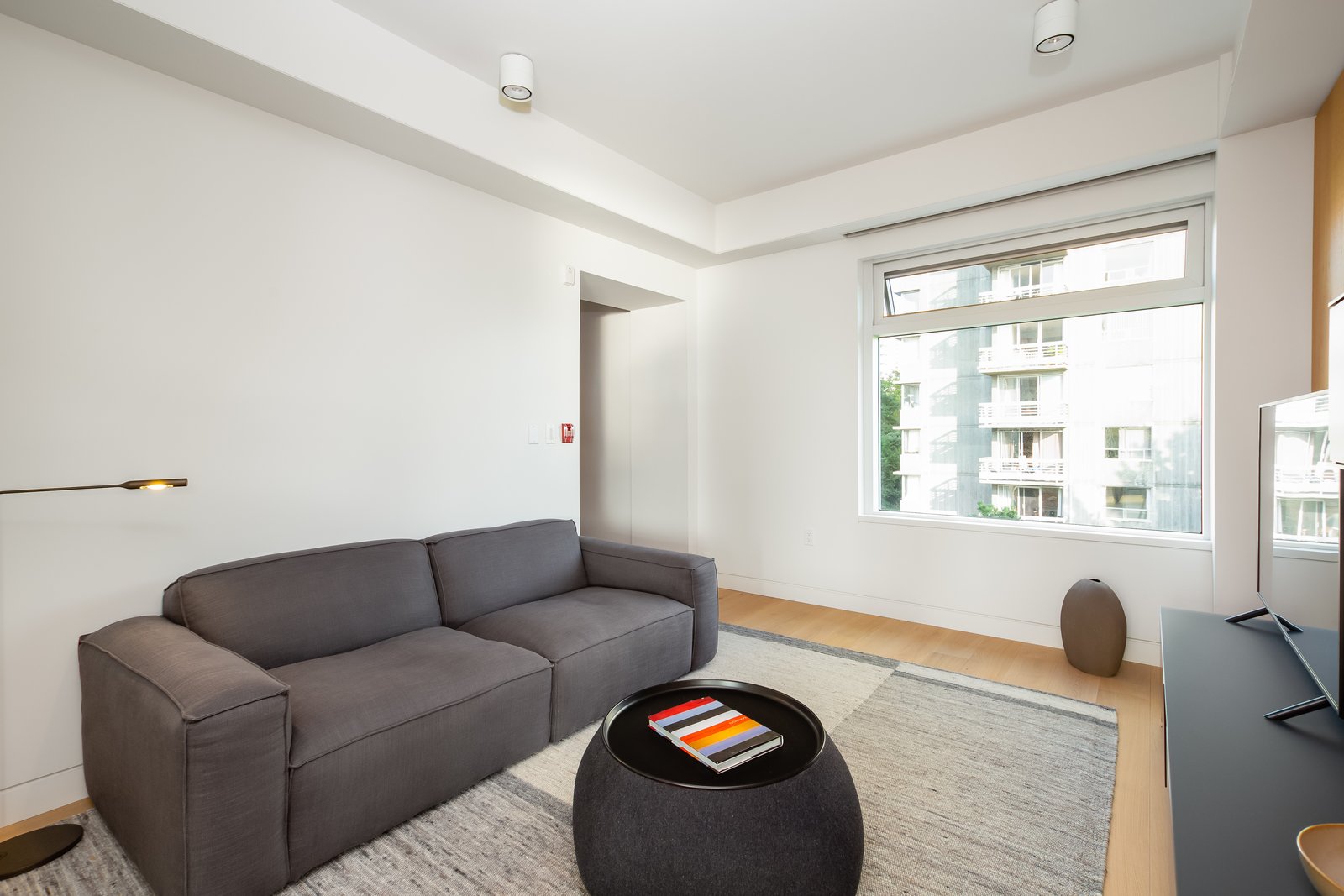 Photo 20 of 22 in Eventide by Hien Tran - Dwell