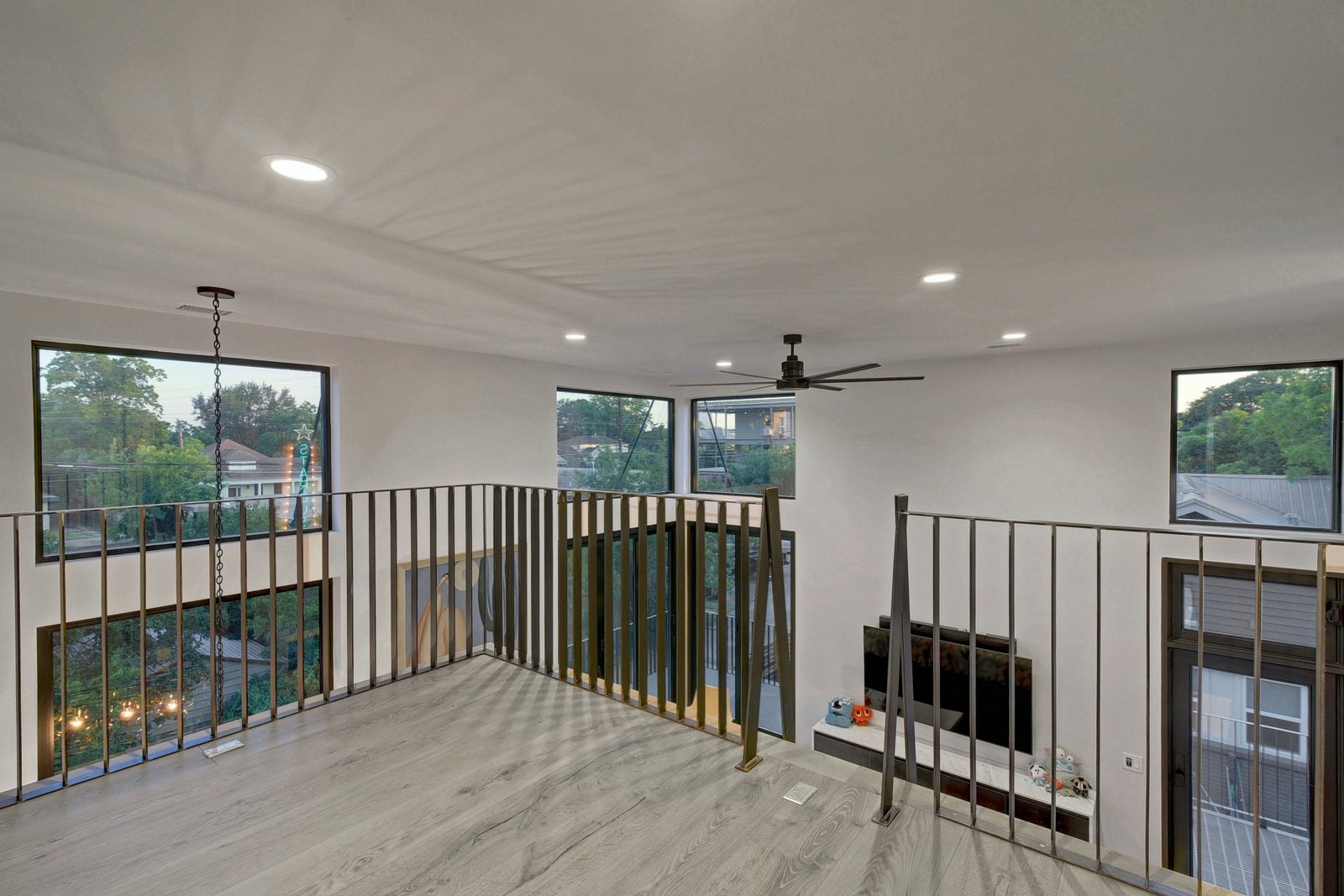 Photo 16 of 39 in Contemporary WarehouseStyle Home by Todd Piccus Dwell