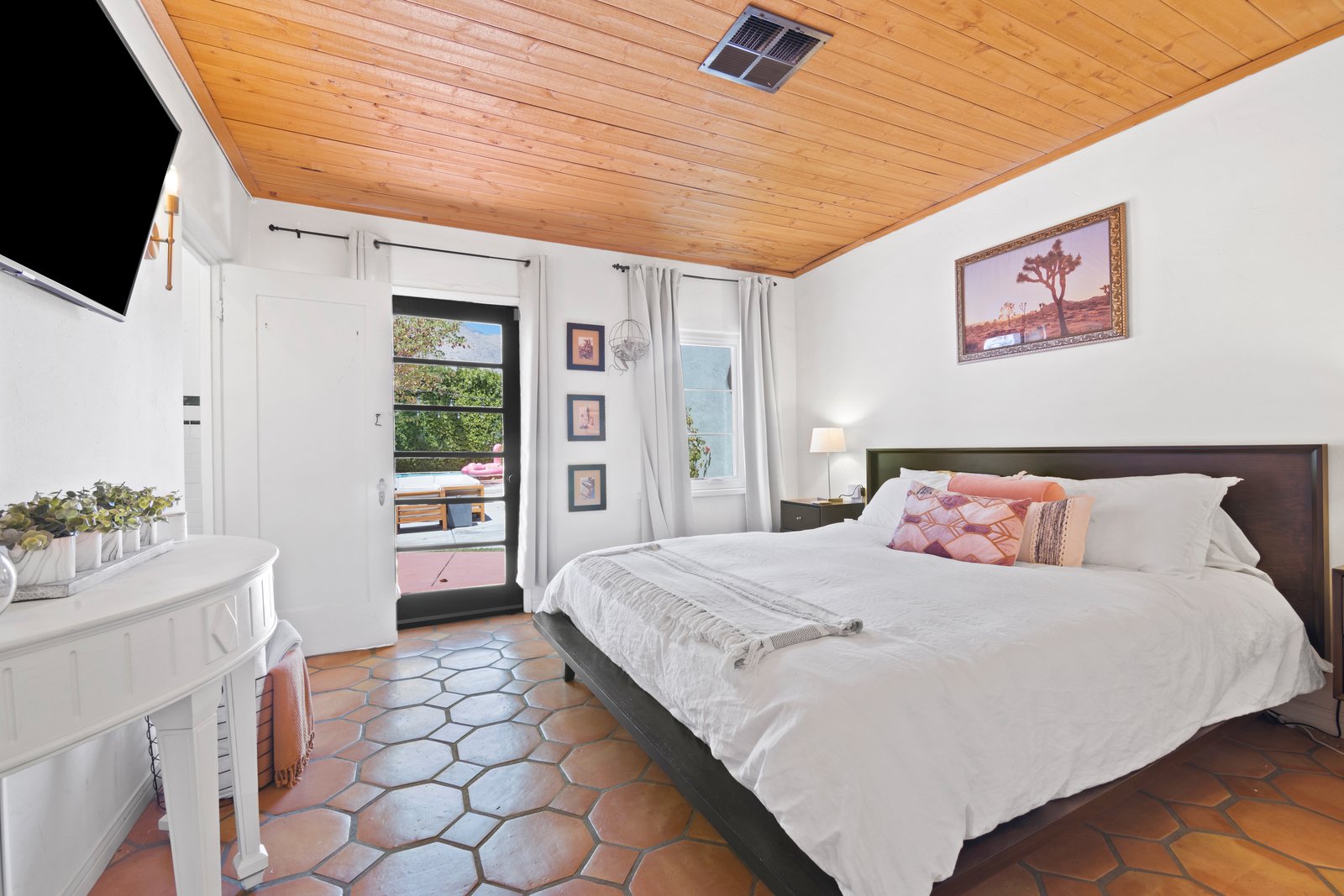 Photo 1 of 56 in The Chaplin Estate by Arun Karottu Dwell