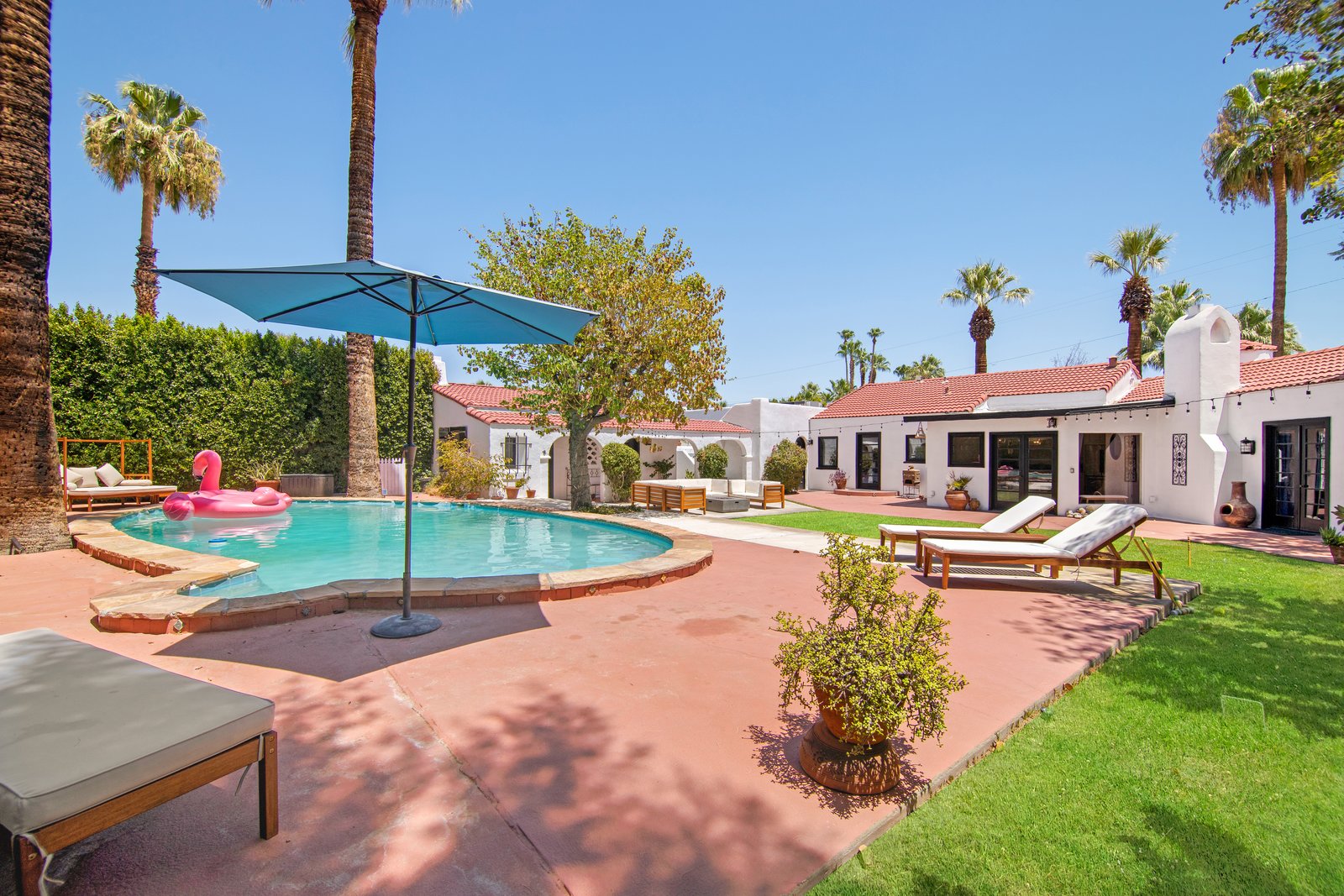 Photo 16 of 56 in The Chaplin Estate by Arun Karottu Dwell