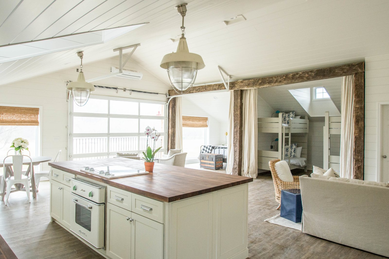 Photo 11 of 12 in Green Farmhouse by Sarah Catherine Design by Big ...