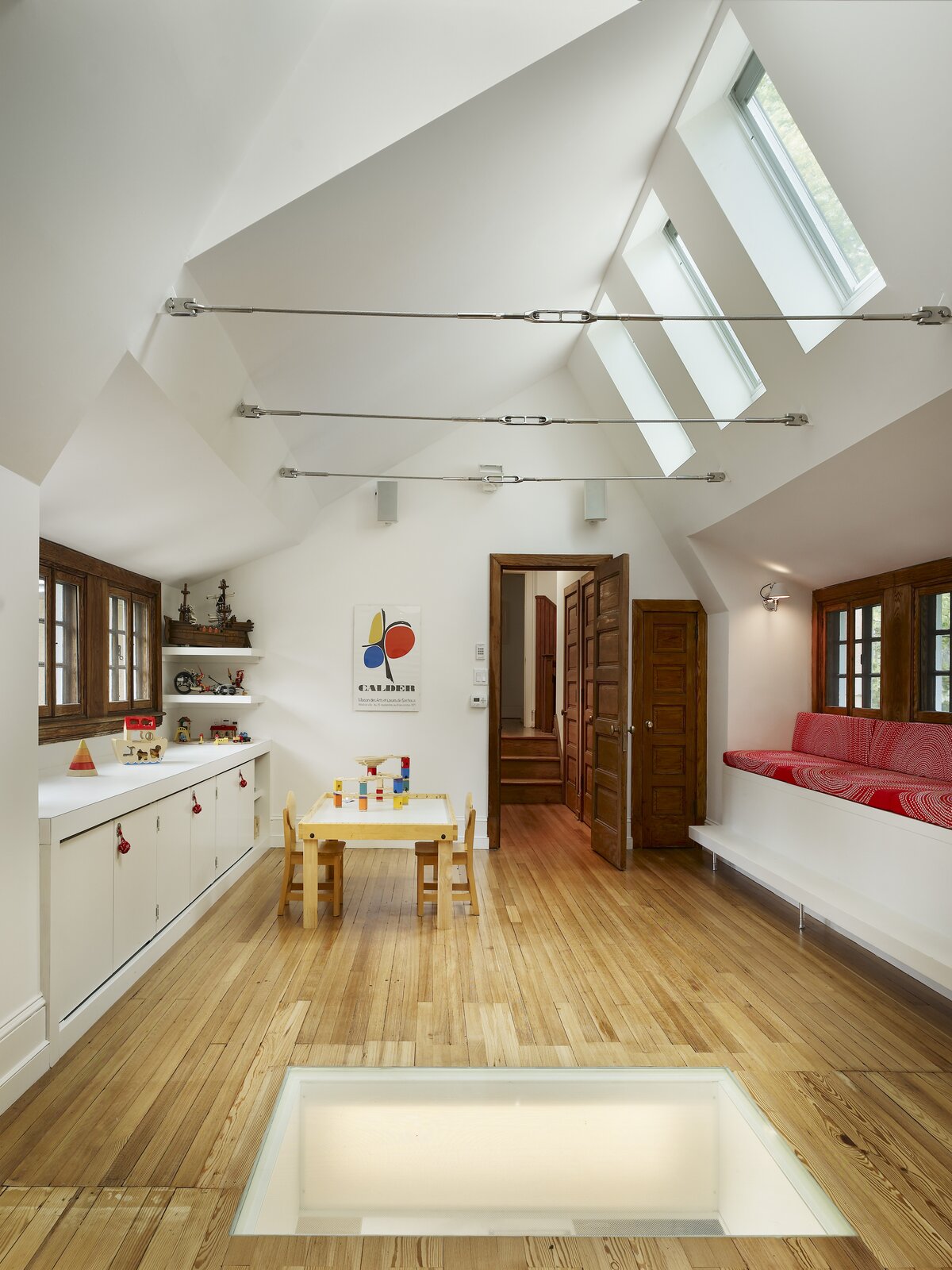 ST MARTIN (5 Photos) - Dwell