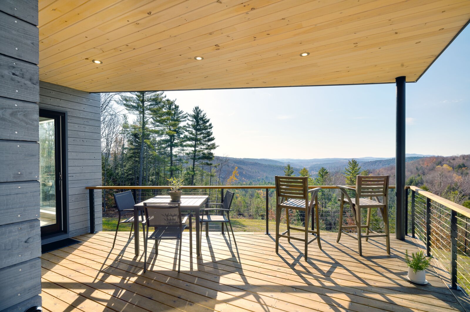 Photo 5 of 17 in Hilltop House by Elizabeth Herrmann Architecture ...