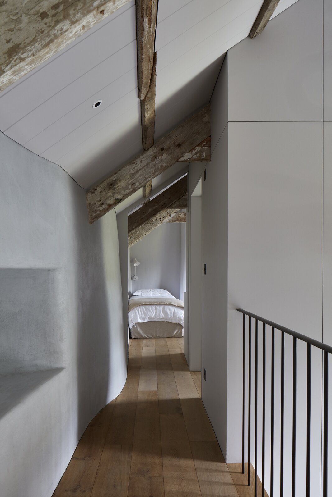 Photo 4 of 14 in A Cleaned-Up Cornwall Cottage Maintains Its Funky ...