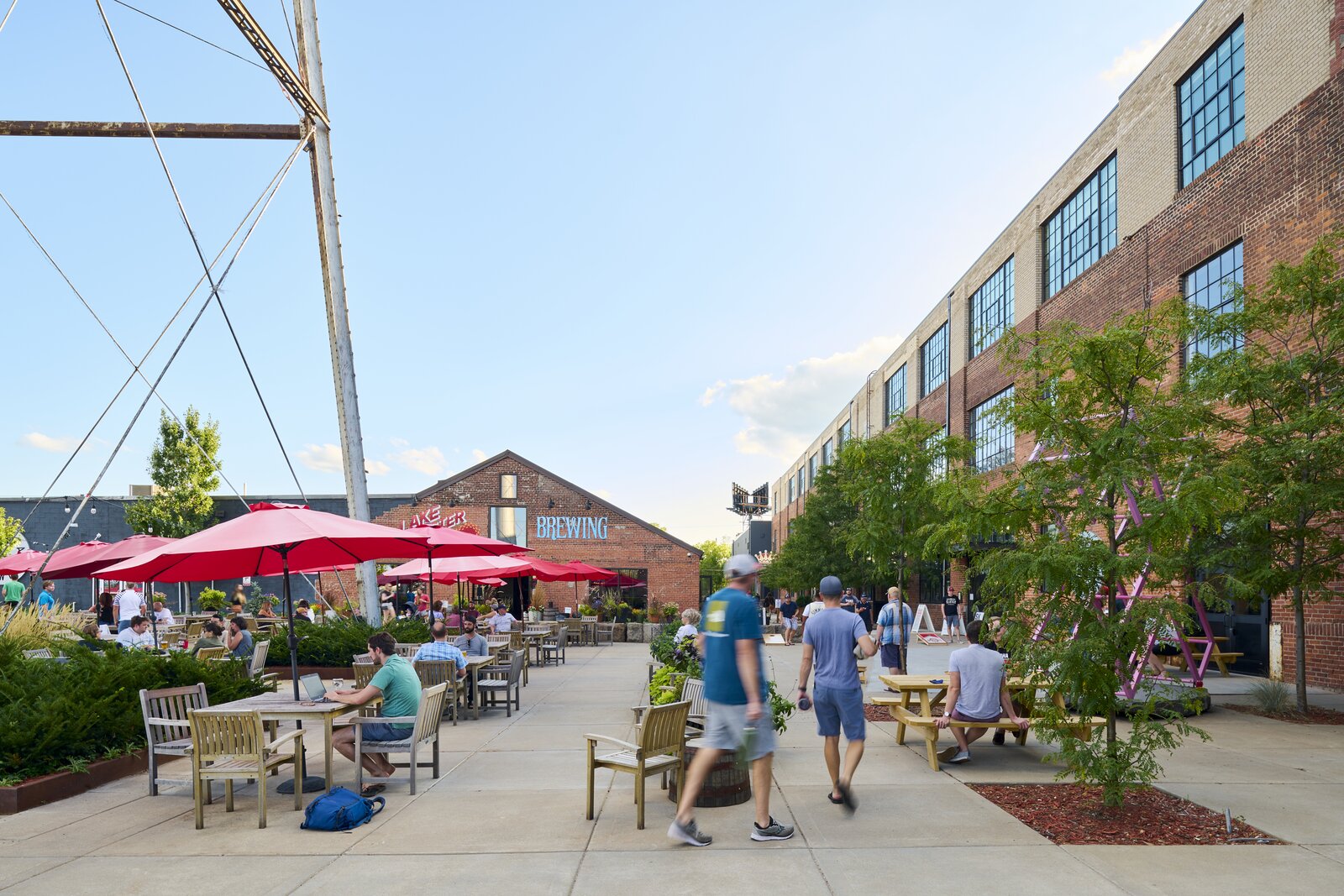 Photo 11 of 13 in Vandalia Tower by NewStudio Architecture Dwell