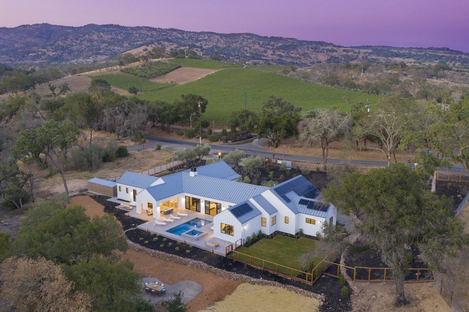 Photo 4 of 30 in Napa Modern Farmhouse by Marisa Monte Dwell