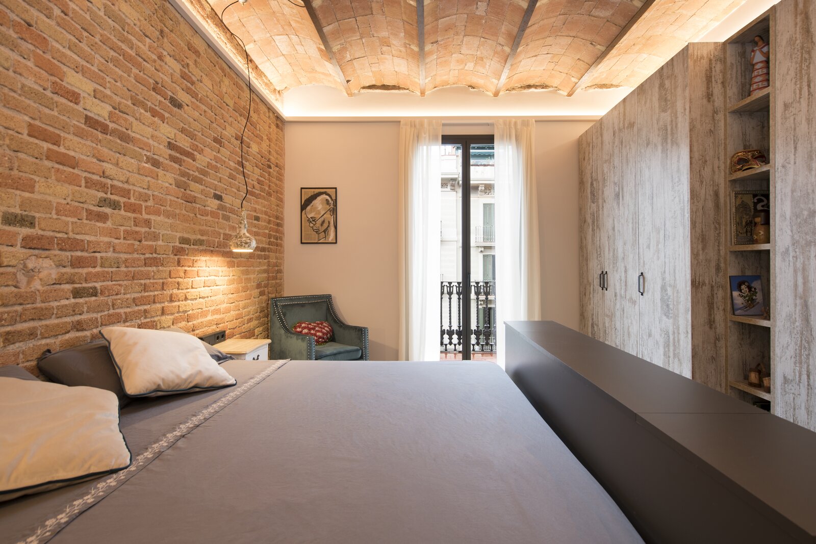 Image showcasing Photo 17 of 23 in Contemporary industrial style flat with some vintage ...