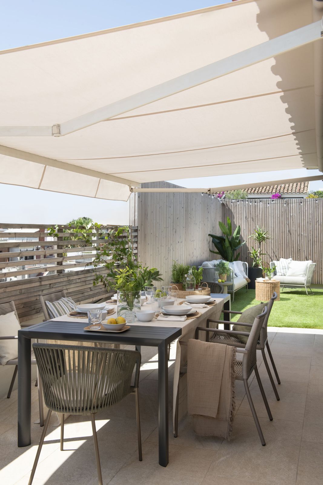 23 AMAZING Airbnb Penthouses for the Ultimate Getaway