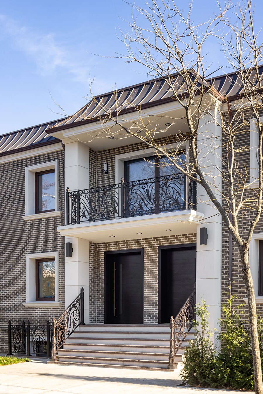 Luxury Residence in Middle Village, Queens (3 Photos) Dwell